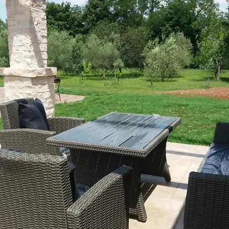 דירה House In Nature