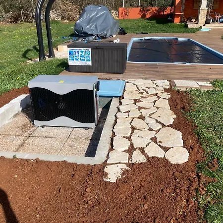 House In Nature דירה Tinjan