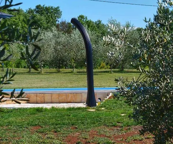 House In Nature * Tinjan