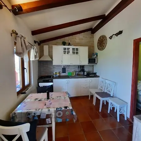 House In Nature * Tinjan